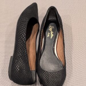 Seychelles Black Textured Flats